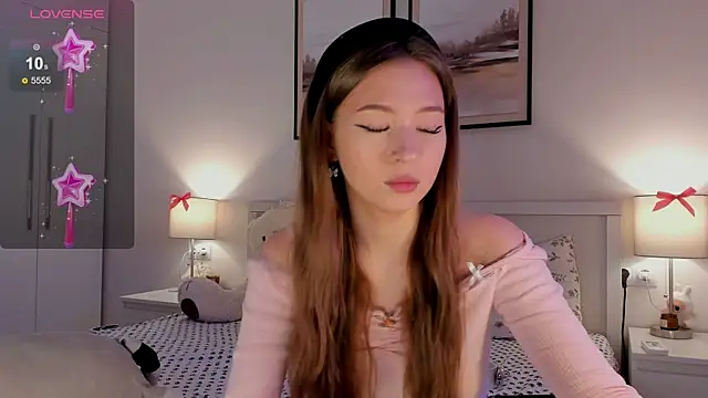 diana nier online show from November 2025 07:12:01 PM