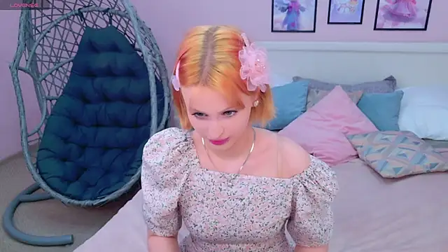 Snapshot of AliceMorr chatting on January 2025 11:26:02 AM AliceMorr online show from January 2025 11:26:02 AM