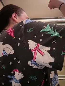 ThicBunz online show from April 2026 01:44:01 AM