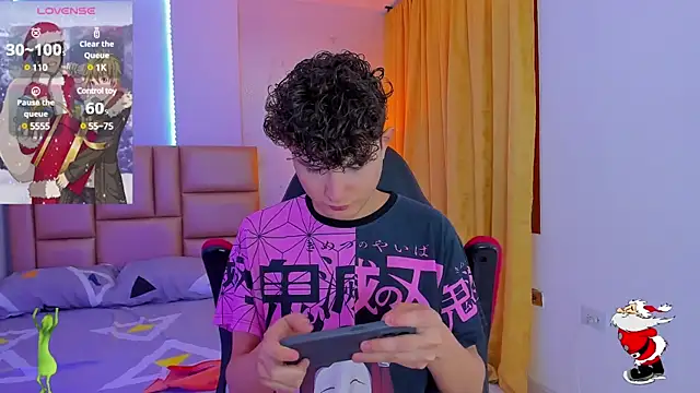 Nathan Bluee online show from December 2024 01:07:02 PM