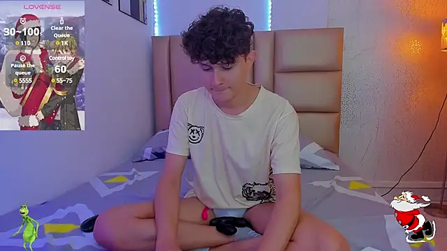 Nathan Bluee online show from December 2024 05:44:01 PM