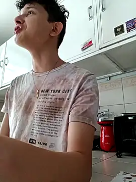 Nathan Bluee online show from January 2025 01:47:01 PM