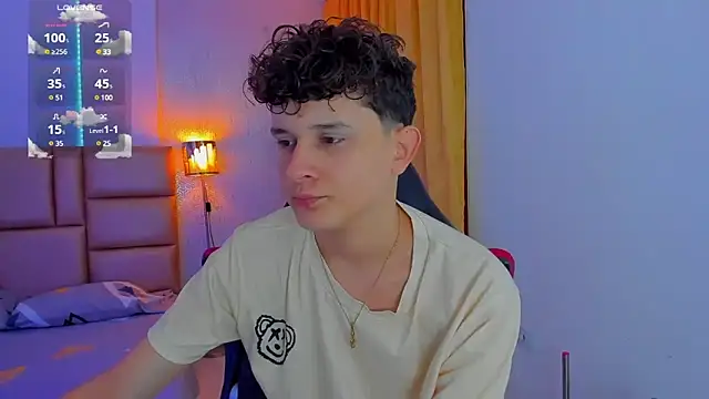 Nathan Bluee online show from February 2025 03:03:02 PM