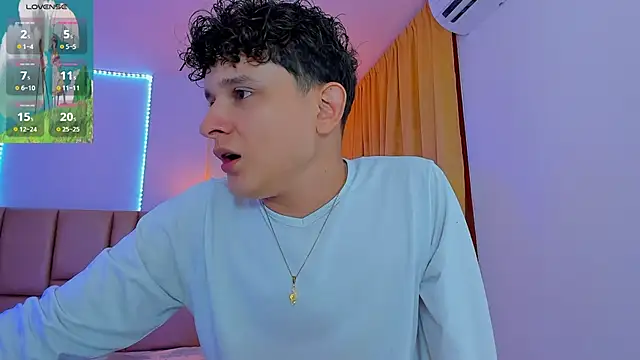 Nathan Bluee online show from March 2025 04:24:02 PM