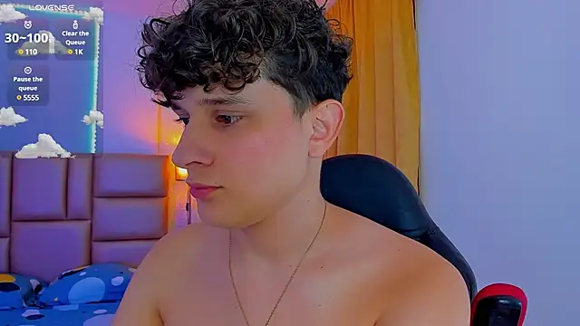 Nathan Bluee online show from March 2025 04:10:01 PM