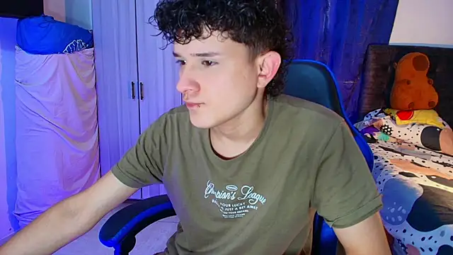 Nathan Bluee online show from February 2026 04:02:02 PM