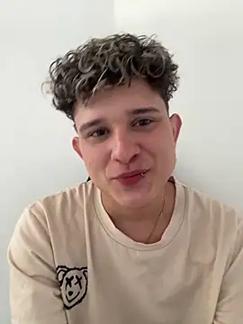 Nathan Bluee online show from April 2026 04:04:02 PM