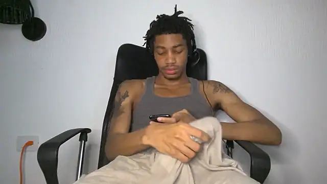 Skinnyblackman online show from June 2026 03:31:01 AM