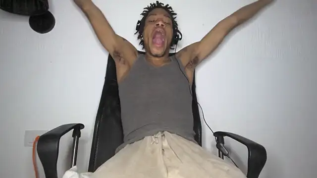 Skinnyblackman online show from June 2026 12:46:02 AM