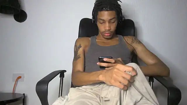 Skinnyblackman online show from June 2026 03:07:01 AM
