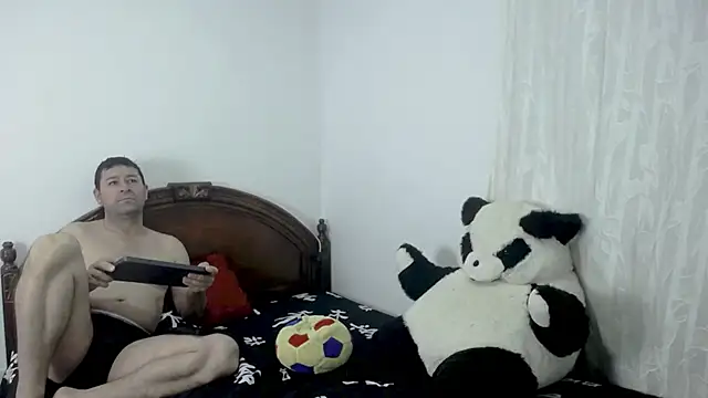 ambar jacksonn online show from March 2026 12:10:02 PM