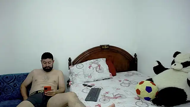 ambar jacksonn online show from April 2026 11:59:01 AM