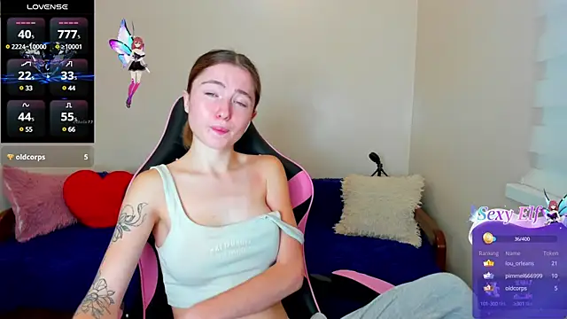 Snapshot of Luxuryalma chatting on December 2024 09:24:01 AM Luxuryalma online show from December 2024 09:24:01 AM