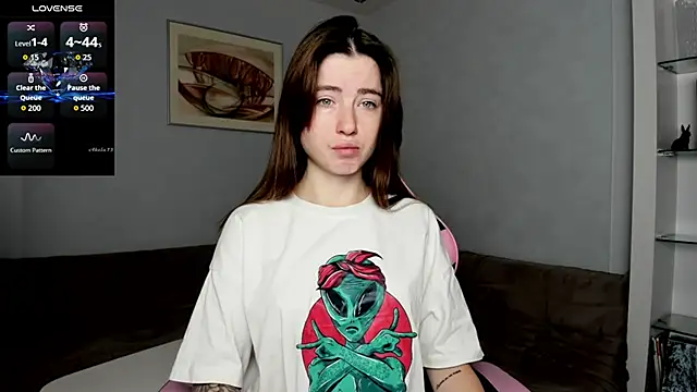 Snapshot of Luxuryalma chatting on October 2025 06:31:01 AM Luxuryalma online show from October 2025 06:31:01 AM