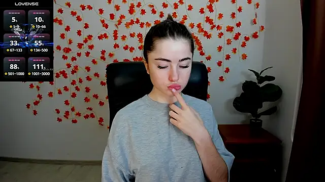 Luxuryalma online show from February 2026 07:23:01 AM