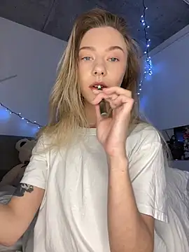  urbestie  online show from January 2026 09:20:01 PM