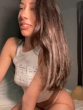 Sophiehii online show from October 2025 01:23:02 PM