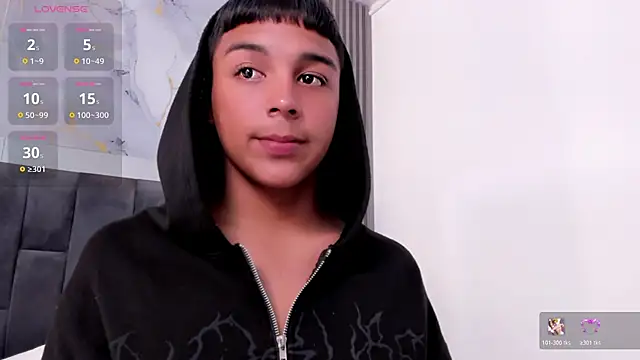 Snapshot of Seductivo_jr chatting on February 2026 03:47:01 AM Seductivo jr online show from February 2026 03:47:01 AM