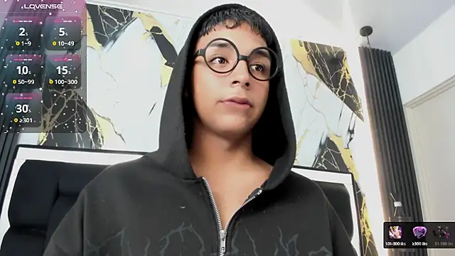 Snapshot of Seductivo_jr chatting on March 2026 06:48:02 AM Seductivo jr online show from March 2026 06:48:02 AM