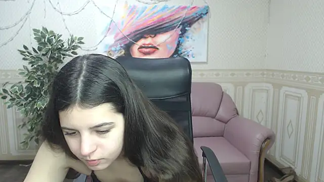 Snapshot of Molly_Owens chatting on January 2025 06:53:02 AM Molly Owens online show from January 2025 06:53:02 AM