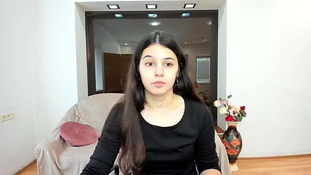 Snapshot of Molly_Owens chatting on October 2025 05:51:02 AM Molly Owens online show from October 2025 05:51:02 AM