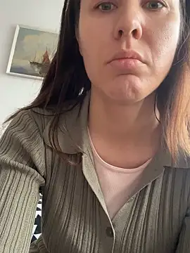 Sara darling online show from November 2025 10:59:01 AM