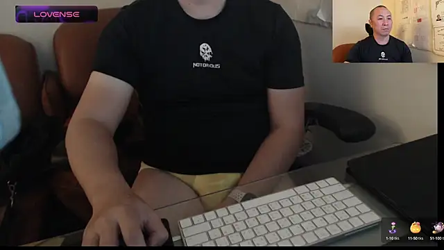 Snapshot of chih515 chatting on February 2025 05:24:02 AM chih515 online show from February 2025 05:24:02 AM