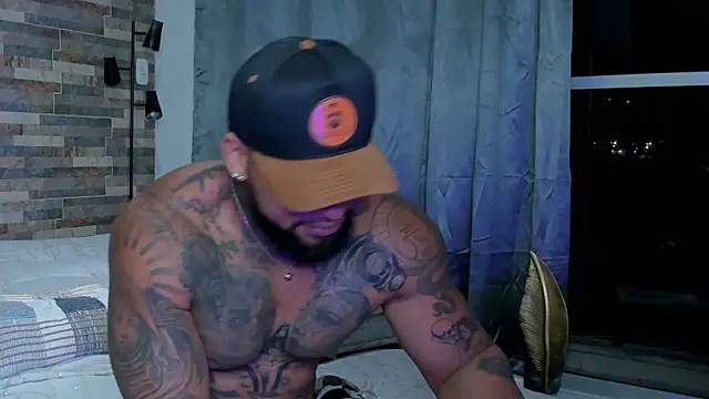 Snapshot of zaiin_diesel chatting on January 2025 02:44:02 AM zaiin diesel online show from January 2025 02:44:02 AM