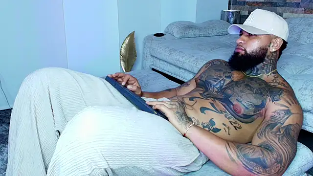 Snapshot of zaiin_diesel chatting on September 2025 01:10:01 AM zaiin diesel online show from September 2025 01:10:01 AM