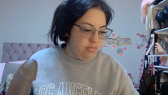 Snapshot of lanaqueen699 chatting on June 2026 12:19:02 PM lanaqueen699 online show from June 2026 12:19:02 PM