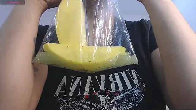 april bunnyy online show from November 2025 05:44:01 PM