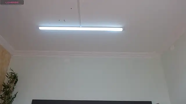 april bunnyy online show from March 2026 12:44:02 PM