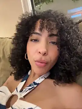 Snapshot of OSHUN_ chatting on June 2026 01:49:01 AM OSHUN online show from June 2026 01:49:01 AM