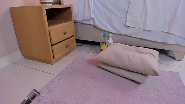  angela x online show from February 2025 02:55:02 PM