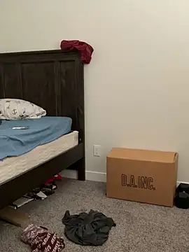 yfui221 online show from February 2026 08:03:02 PM