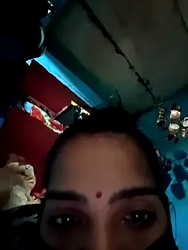 Poojashrma33 online show from February 2025 09:37:01 AM