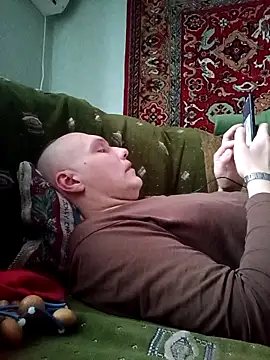 Pineapple04 online show from February 2026 05:15:01 AM