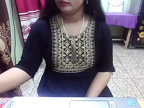 Snapshot of LovelyRose69 chatting on October 2025 02:04:01 PM LovelyRose69 online show from October 2025 02:04:01 PM