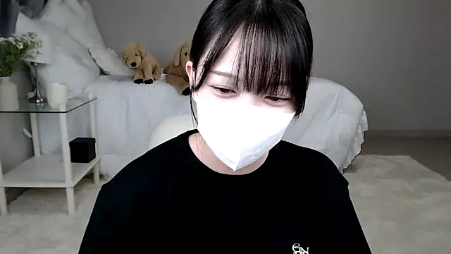 Snapshot of mei_mei_chan chatting on December 2024 01:43:02 PM mei mei chan online show from December 2024 01:43:02 PM