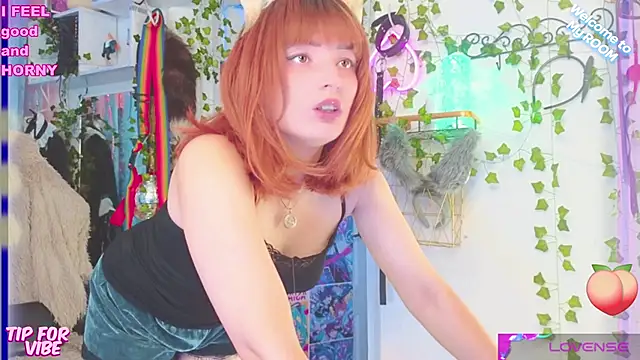 Snapshot of Toxic_Ellies chatting on January 2025 07:17:02 AM Toxic Ellies online show from January 2025 07:17:02 AM