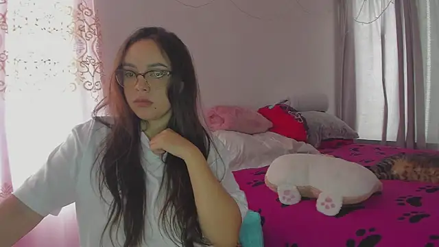 HARLEYNAPIER online show from January 2026 04:33:02 PM