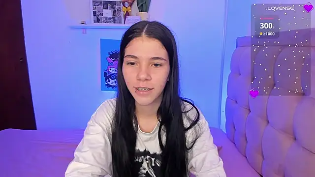 Snapshot of sofi_cute01 chatting on March 2025 02:30:02 AM sofi cute01 online show from March 2025 02:30:02 AM