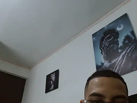 Hendry  online show from December 2024 11:31:02 PM