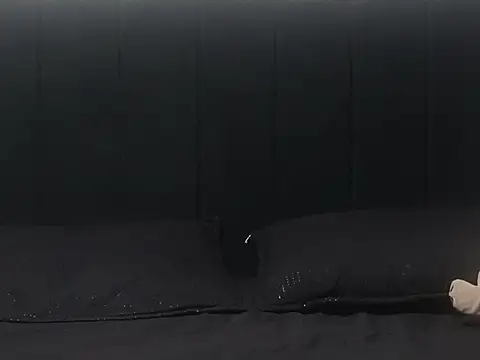 Hendry  online show from February 2025 03:20:01 AM