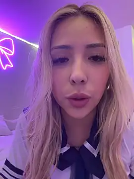 Snapshot of Sofy_Softtt chatting on June 2026 04:46:01 AM Sofy Softtt online show from June 2026 04:46:01 AM