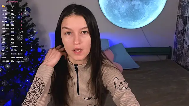 Alice  grace online show from December 2024 09:43:02 PM