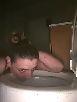 Snapshot of UniqueKorn86 chatting on September 2025 08:08:01 AM UniqueKorn86 online show from September 2025 08:08:01 AM