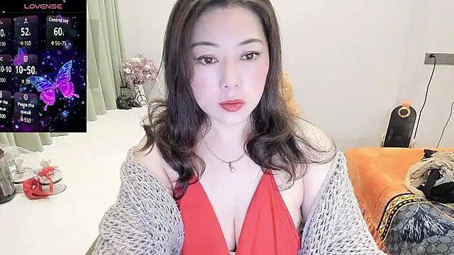 Crystal Wings online show from January 2026 01:20:01 AM