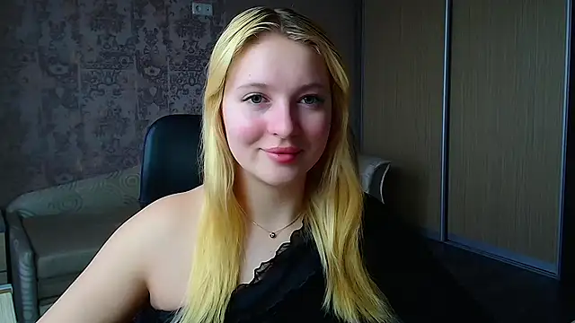 Milka kiss  online show from May 2026 09:27:02 AM
