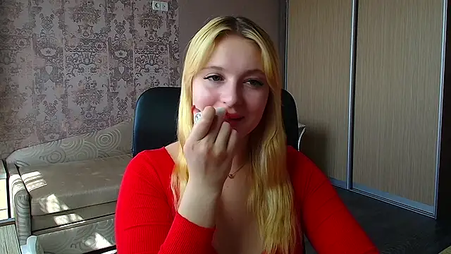 Milka kiss  online show from May 2026 12:33:01 PM